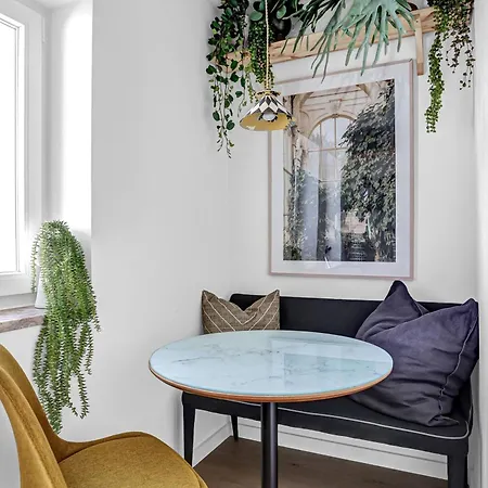 Azulejo Apartment Lisbon